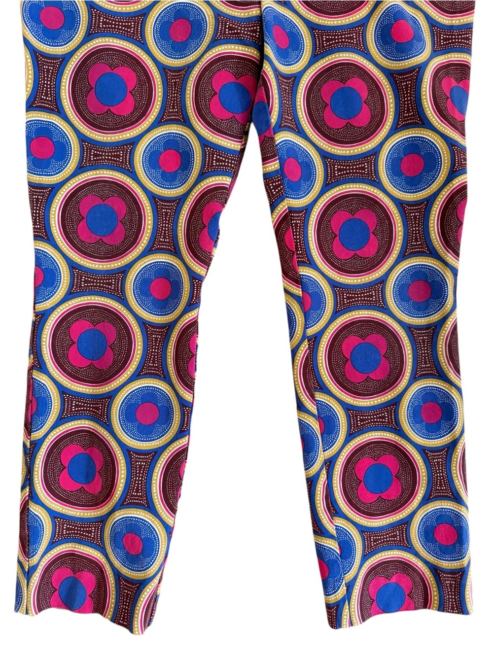 ANTHROPOLOGIE The Essential Slim Cropped Trouser in Geometric Poppy Print - Picture 4 of 15